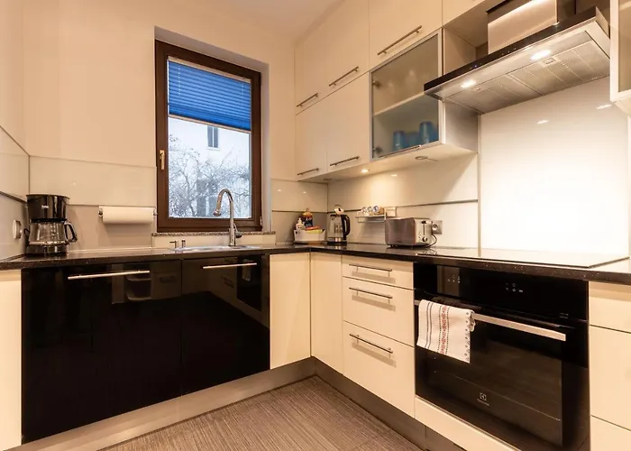 Basha Premium 2 Sopot